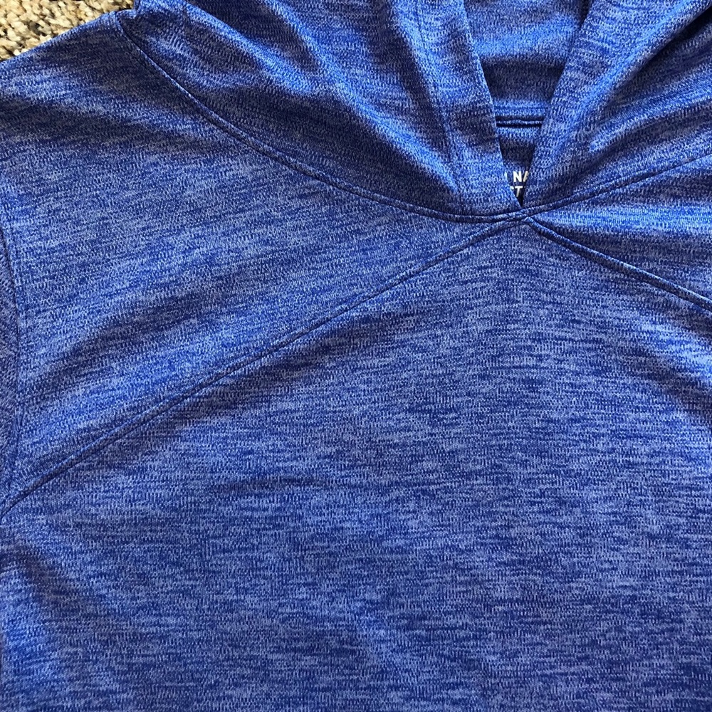 Athletic pullover - Picture 3 of 5